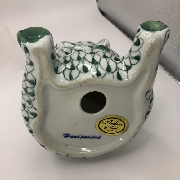 SOLD Andrea by Sadek 5" Hand Painted Porcelain Bear Figurine Fishnet - Picture 6 of 7